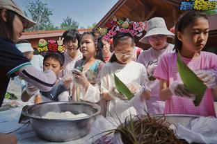 乔治谈关键三分：这是我在休赛期练的动作 这一刻我感觉很自在